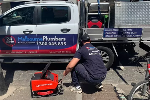 Local Richmond Plumber with service van and equipment